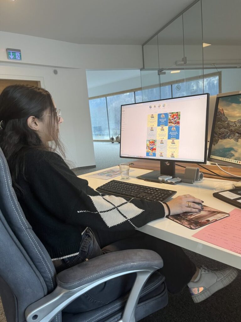 Samira ZALA in der Werbeagentur Praxmarer - von der Buchhändlerin zur Medienfachfrau! 02